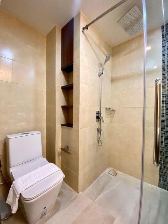 Escape Condominiums Beachfront suite 2bedroom-E276 Apartment in Chon Buri Changwat