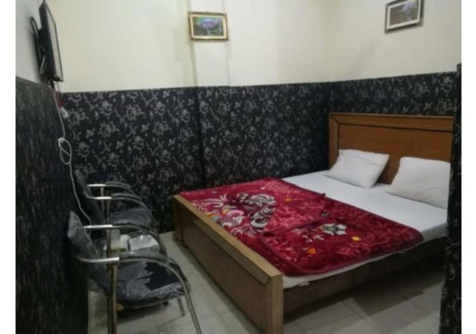 AL Aziz Palace Hotel Vacation rental in Lahore