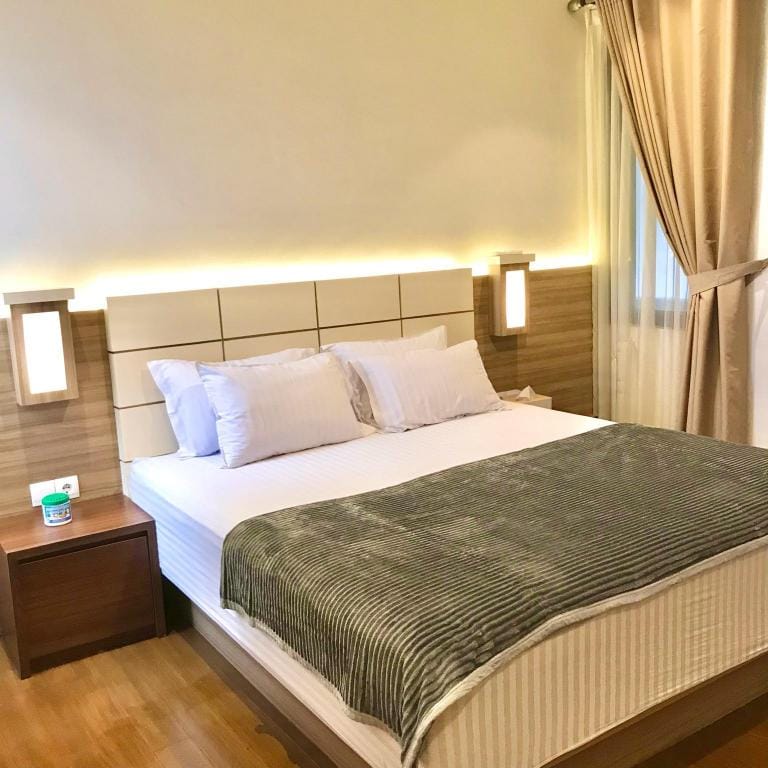 Vimala Hills Villa 3 Bedrooms Comfortable Garden Villa in West Java