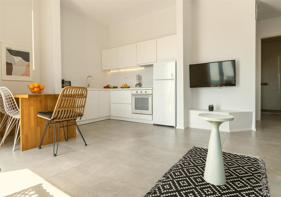 AELIA Tinos Apartment in Decentralized Administration of the Aegean