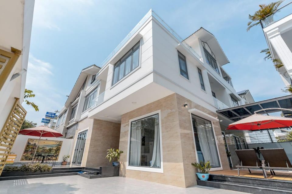 BIỆT THỰ LINH CHI Villa in Vung Tau