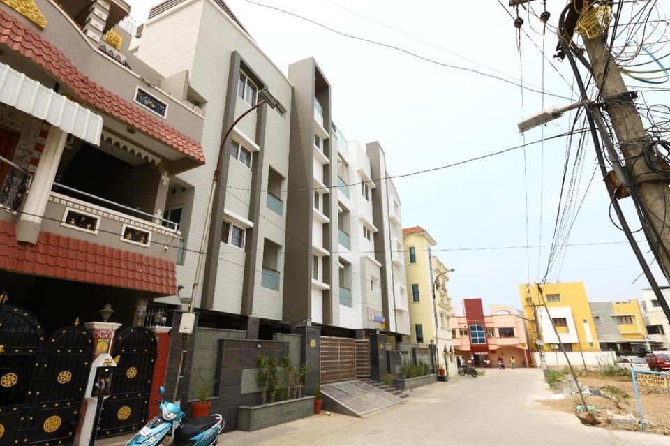 Rithikha Elite Hotel in Chennai