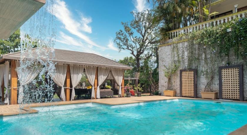Myna Villa 5 BHK ENTIRE VILLA  Villa in Lonavla