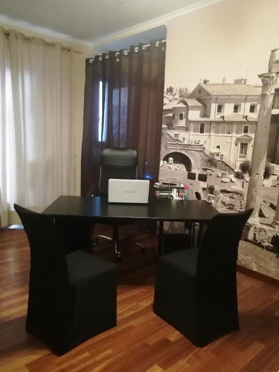 Le Suite Downtown Hotel in Rome