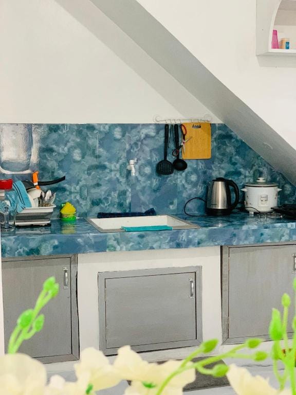 Cozy Room bldg Apartment for Daily Rent in Taguig Apartment in Taguig