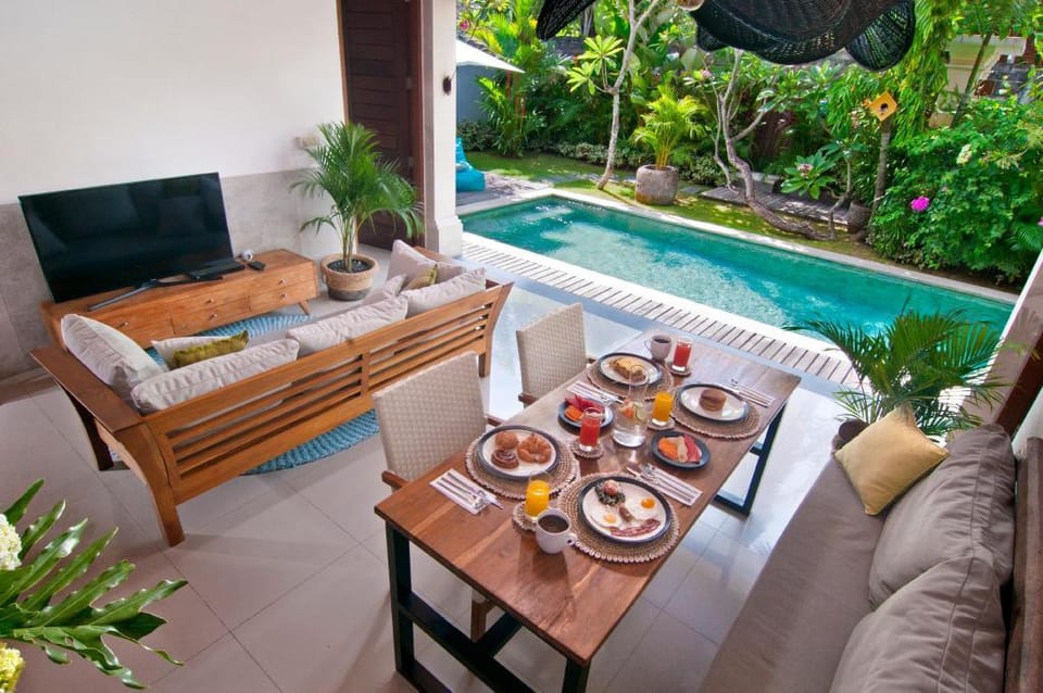Villa Violetta 2BR - Minggu Villas  Villa in North Kuta