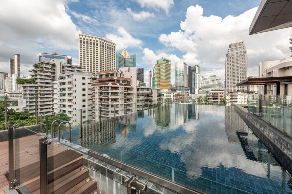 CENTRAL BANGKOK@7F&BTS Asok&MRT SUKHUMVIT(107) Apartment in Bangkok