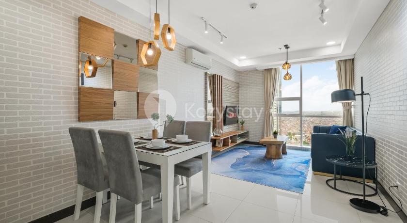 Meadow by Kozystay | Newly Renovated | Kebon Jeruk Apartment in Jakarta