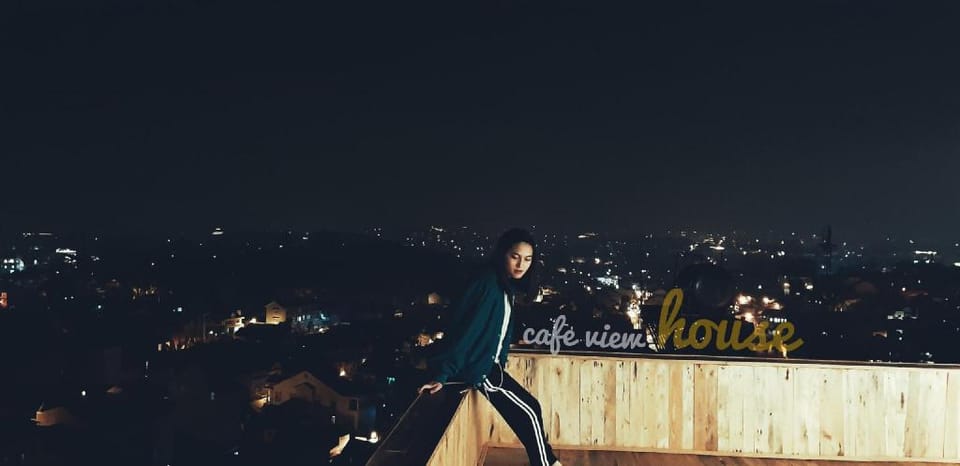 Phòng 301: Phố Thông Xa- Cafe View House Vacation rental in Dalat
