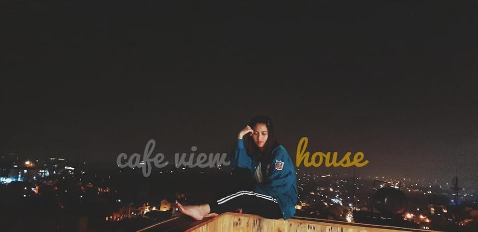 Phòng 301: Phố Thông Xa- Cafe View House Vacation rental in Dalat