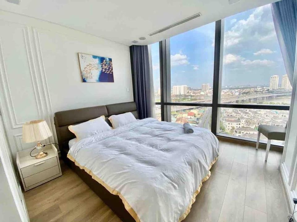 Landmark 81 3 Bedrooms Luxury. Apartment in Ho Chi Minh City