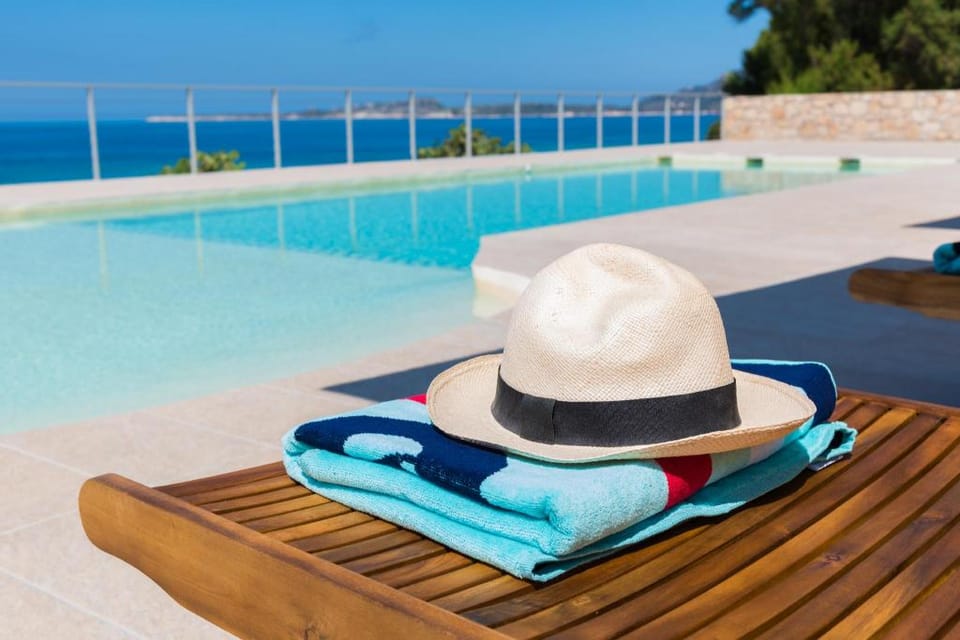 Waterfront villa complex in a private location Vacation rental in Messenia