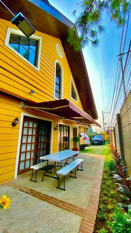 Tagaytay Family vacation house Vacation rental in Tagaytay