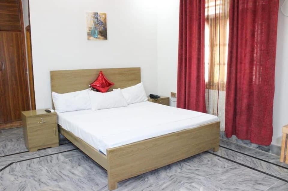 Hoti Inn Hotel Vacation rental in Pakistan