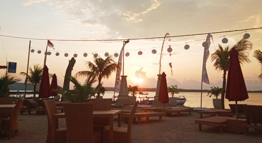 Maruti Beach Villas Hotel in Nusapenida