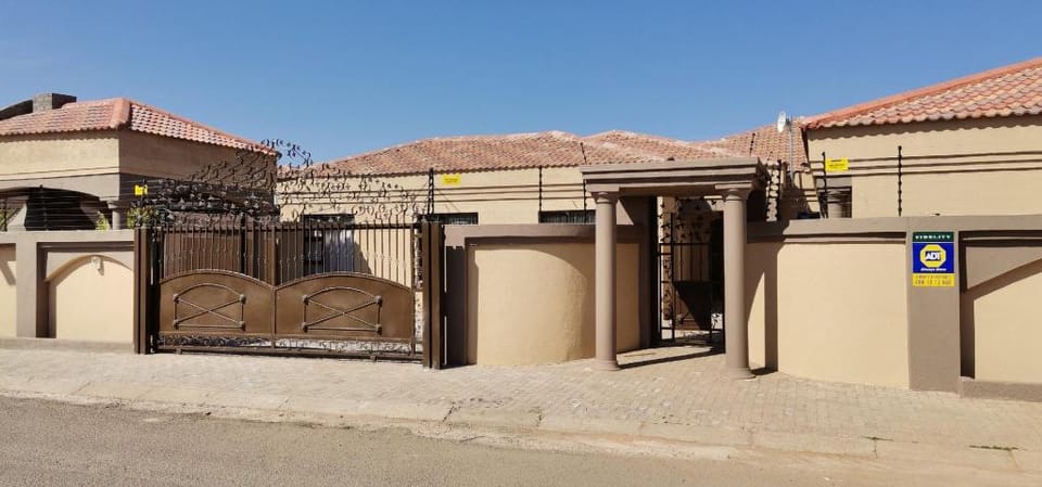 Kimberley Boutique Guest Lodge Apartment in South Africa