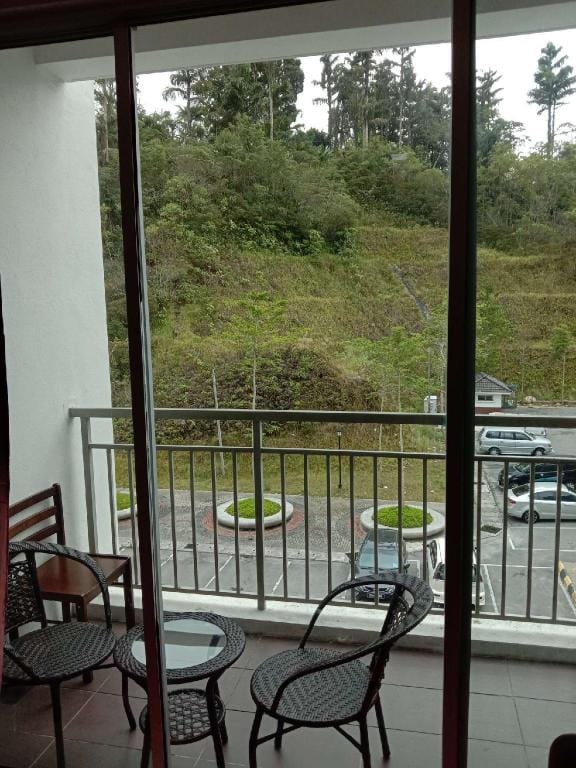 Zarena Somersquare Aprt Goldenhills Pasar Malam   Apartment in Brinchang