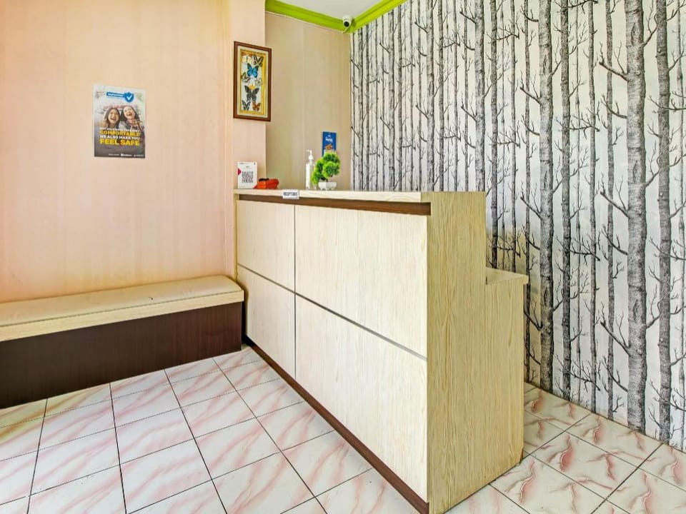OYO 90906 Guest House Idm Inn Hotel in Indonesia