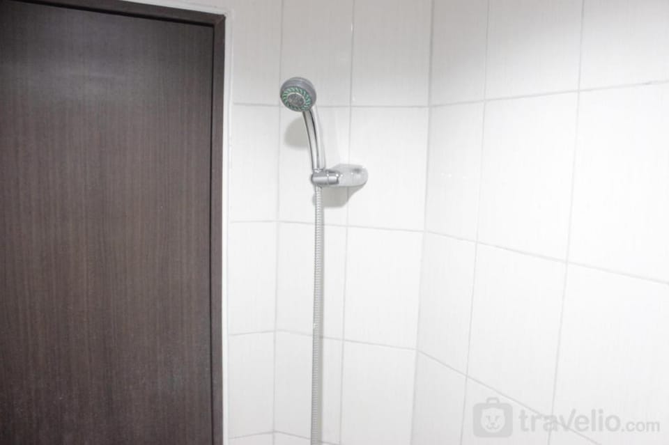 Cozy Studio at Apt Mekarwangi Square By Travelio Apartment in Bandung
