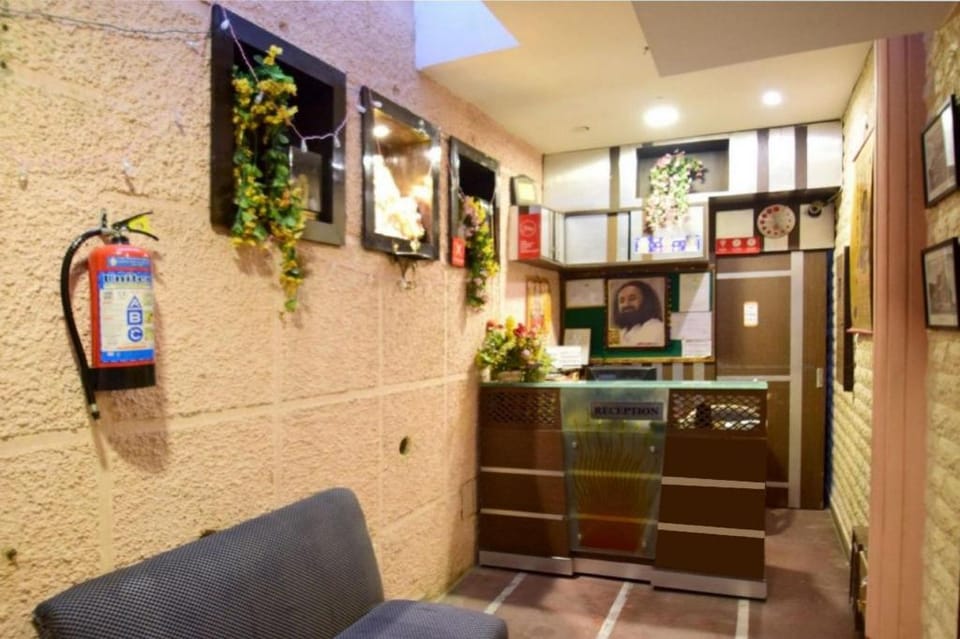 Goroomgo Marc Shimla Hotel in Shimla