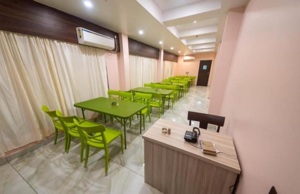 Hotel Signature Inn Digha Near Sea Beach and Jagannath Temple Hotel in West Bengal