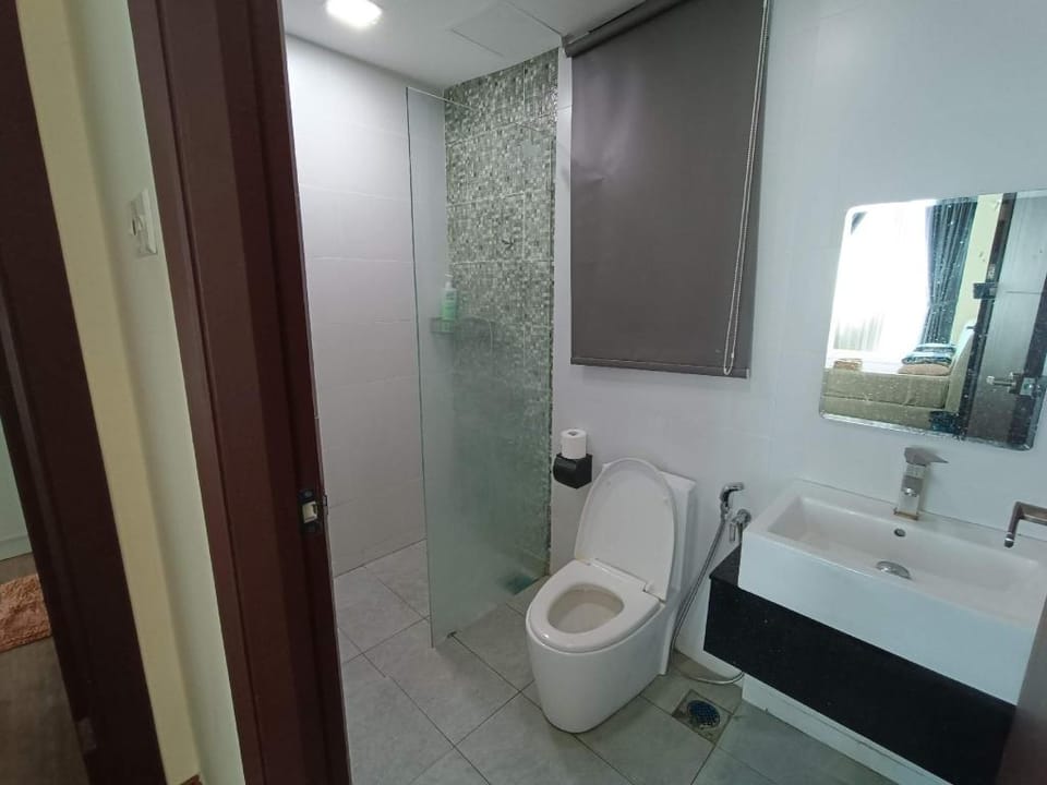 Jintsu Vivacity Megamall @ 3 Bedrooms Jazz Suites Apartment in Kuching