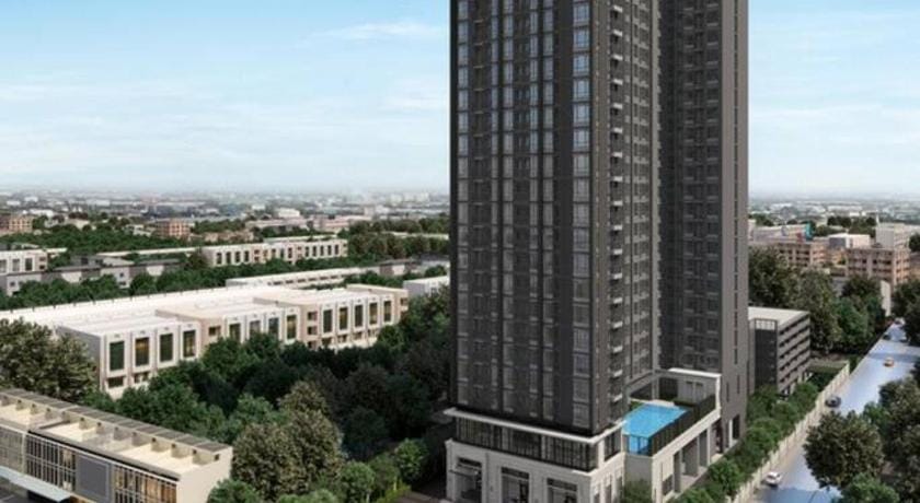 New Condo, Hi-Speed Wi-Fi/Gym&Pool/Lam Sali MRT Apartment in Bangkok