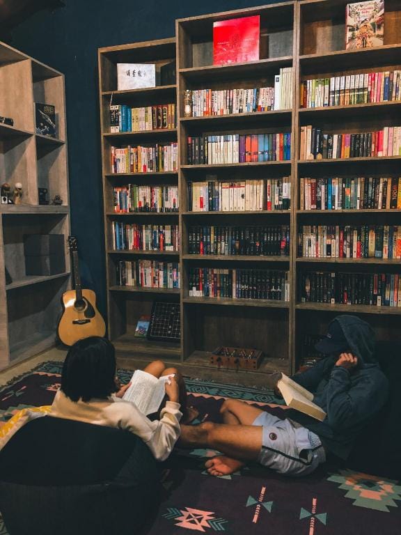 reading 閱光海背包輕旅 Vacation rental in Taiwan, Province of China