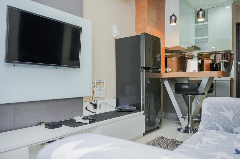 Great Choice 1BR at Brooklyn Alam Sutera Apartment By Travelio Apartment in West Java