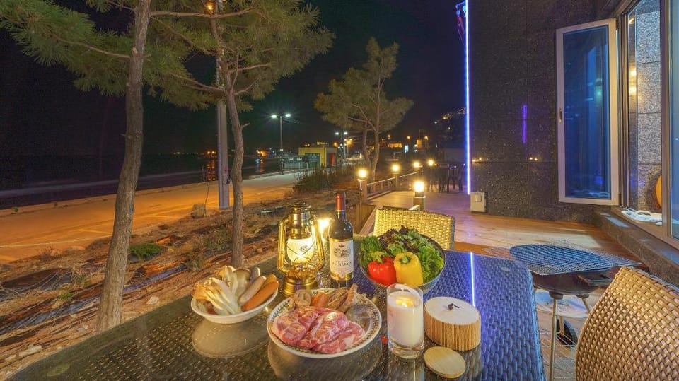 Pohang Playbeach Poolvilla Bed and Breakfast in South Korea
