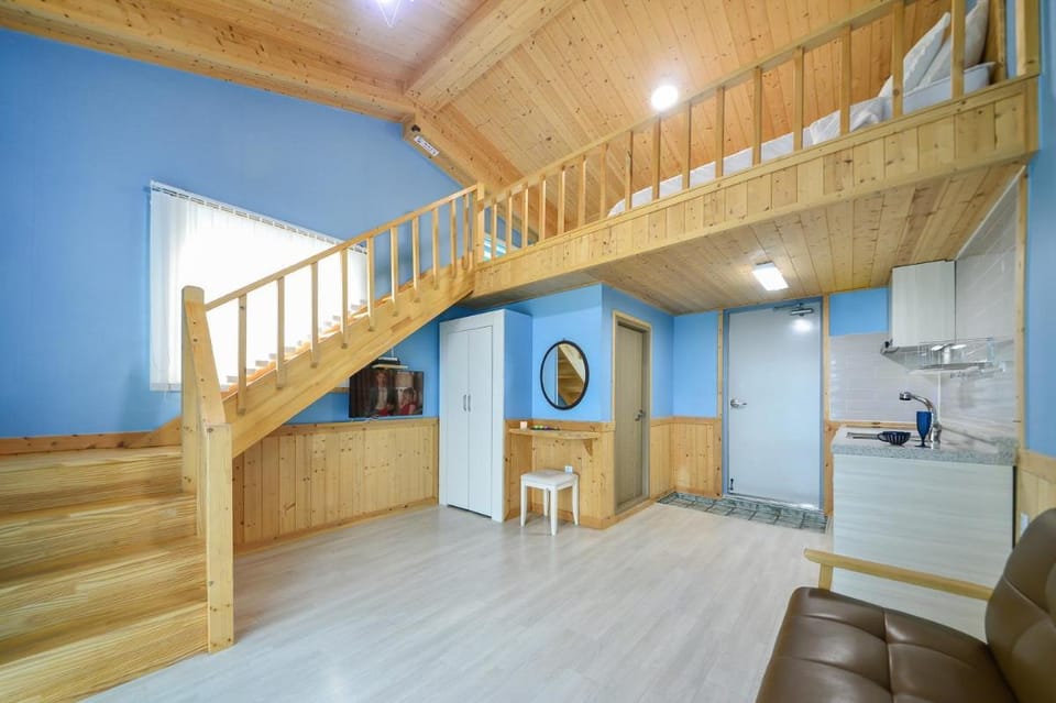 Samcheok Healingcamp Pension Vacation rental in South Korea