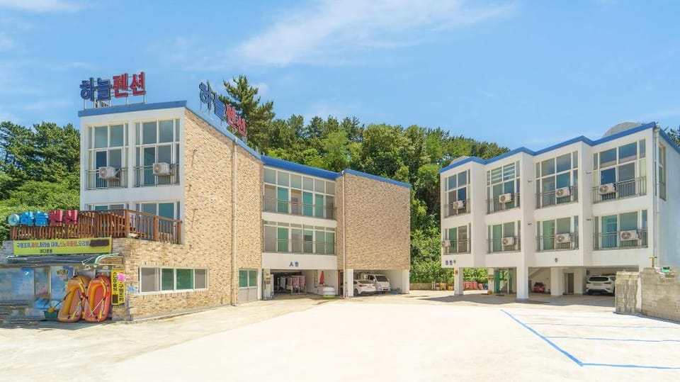 Samcheok sky Pension Vacation rental in South Korea
