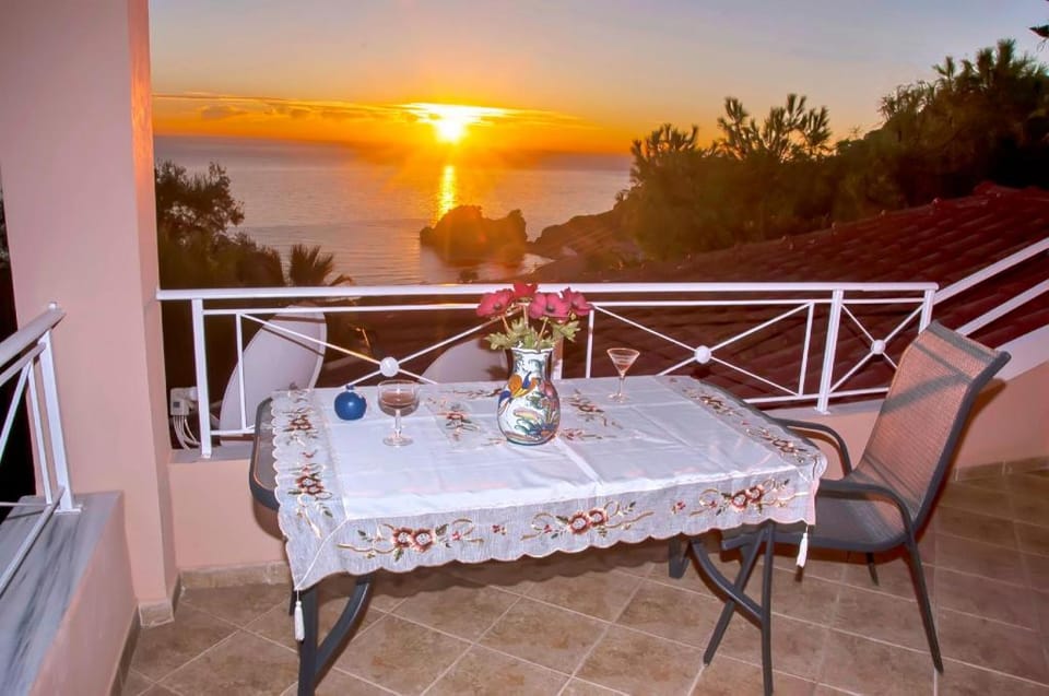 Holiday Apartments Tonia - Pelekas Beach, Corfu Apartment in Corfu, Greece