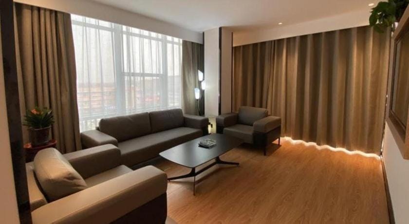 GreenTree Inn Express Shandong Jinin Jiaxiang Railway Station Hotel in Shandong