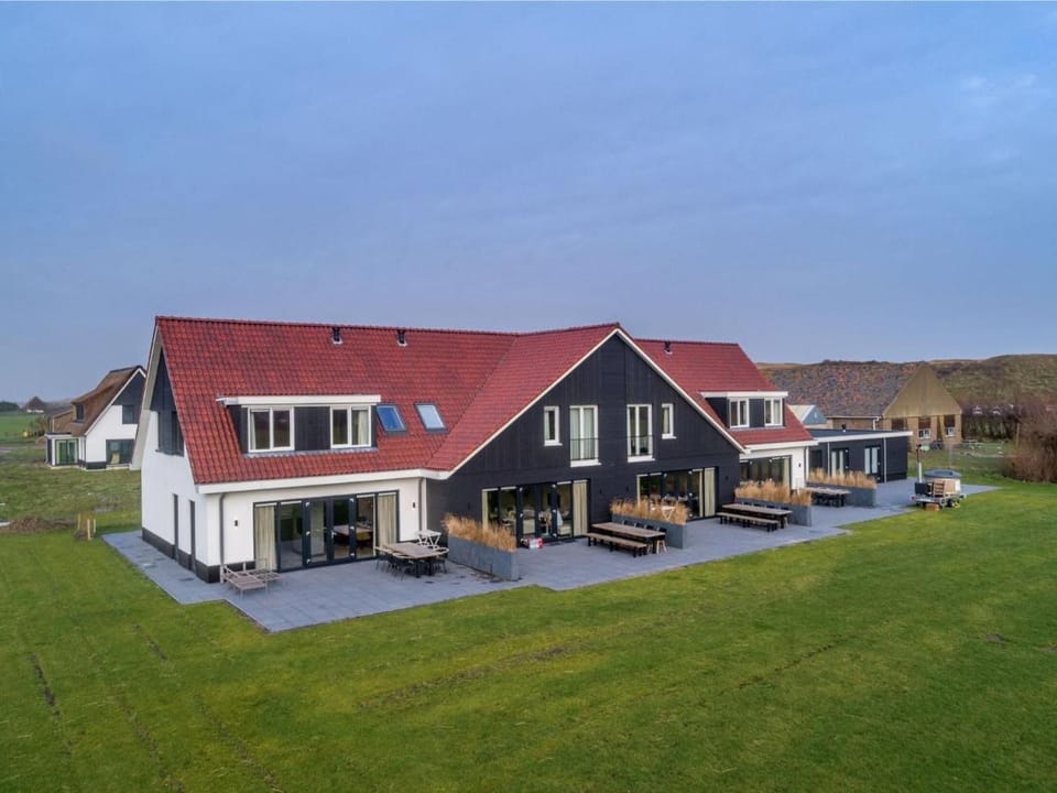 Villa in Texel near Krimbos Nature Reserve Vacation rental in De Cocksdorp