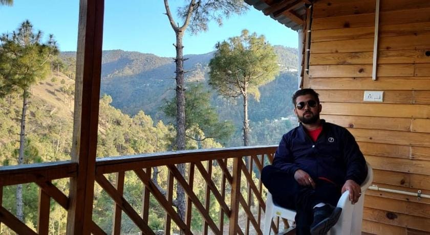 Golden Valley Cottages Resort in Himachal Pradesh