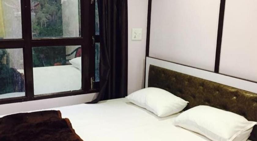Golden Valley Cottages Resort in Himachal Pradesh