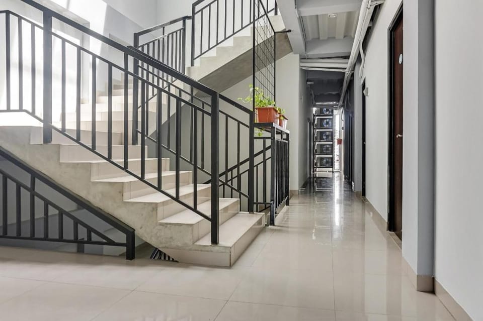 Hotel O De Umbrela Mansion Syari'ah Ciputat Hotel in South Jakarta City