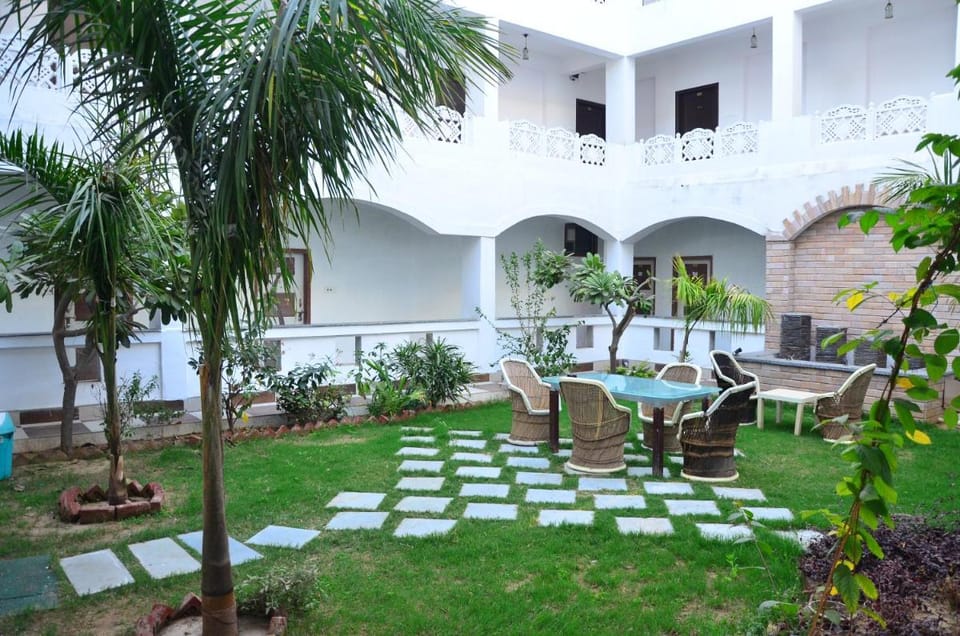 Brahma Paradise , A heritage haveli Hotel in Rajasthan