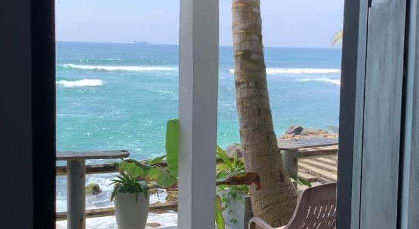 fantasea villa Bed and Breakfast in Southern Province