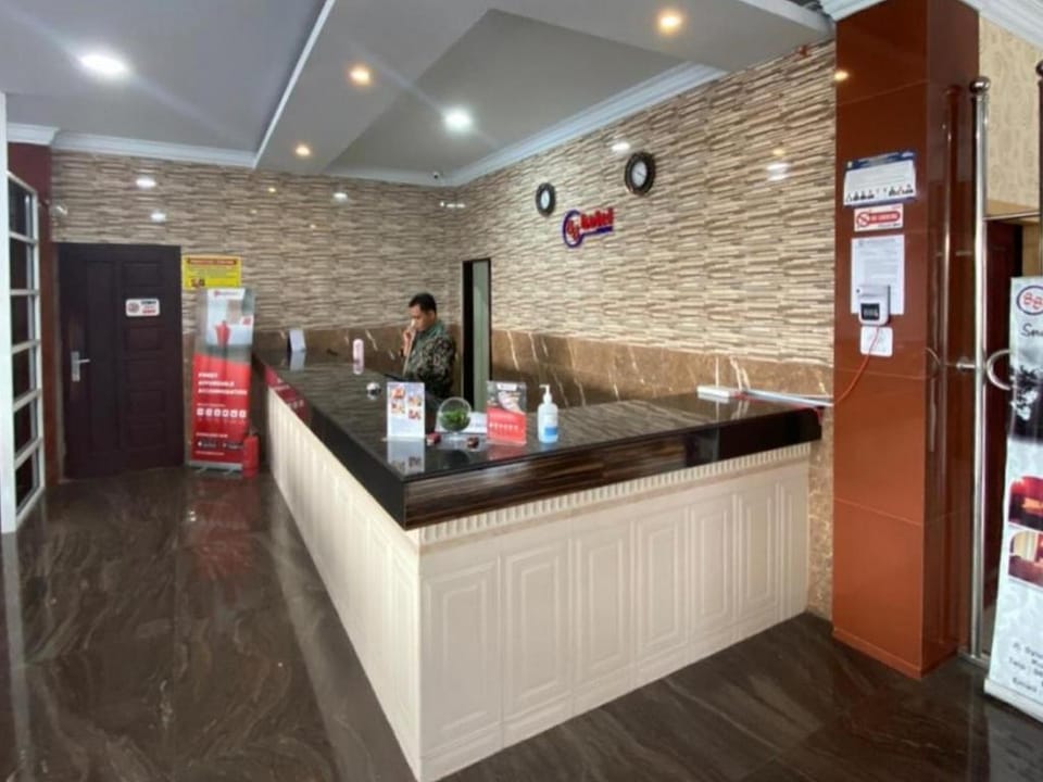 RedDoorz Plus Syariah @ Jalan Syiah Kuala Banda Aceh Hotel in Indonesia