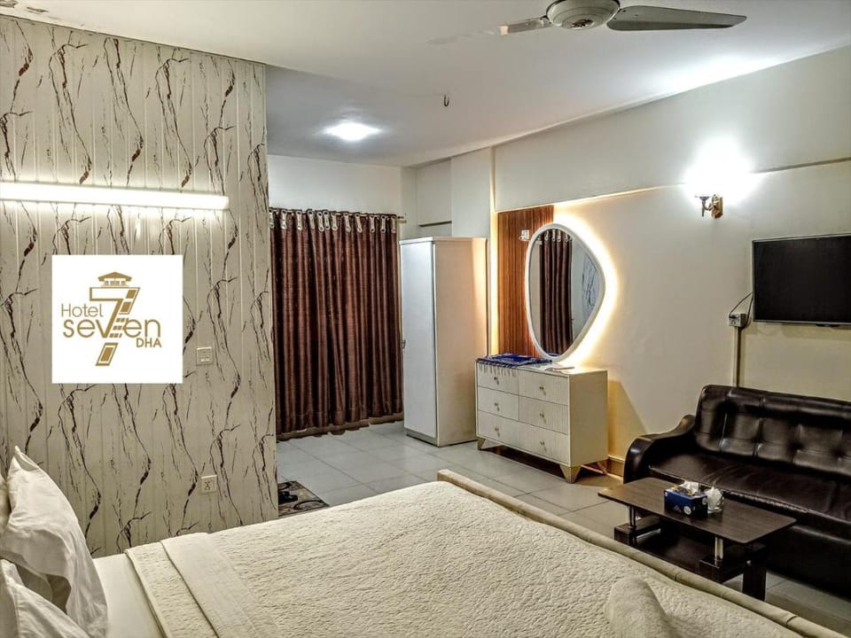 Hotel 7 DHA Bed and Breakfast in Karachi