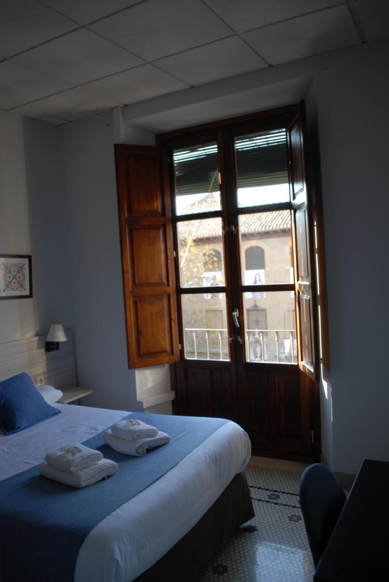 La Perla Granada Suites Hotel in Granada