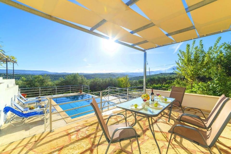 Cretan Sunrise Lodge Heated Pool Villa in Crete