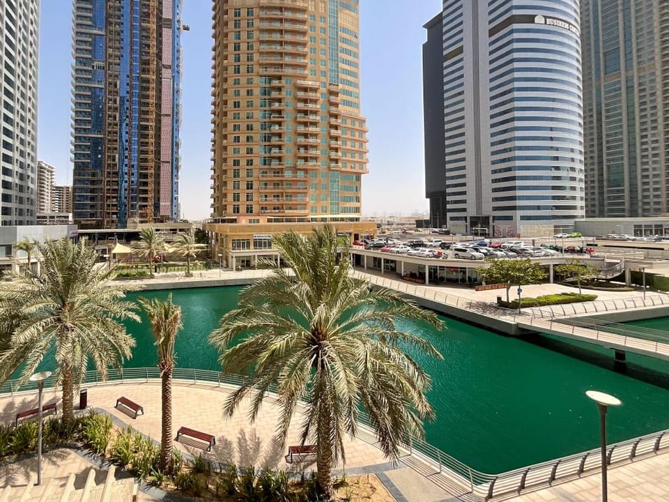 Fabulous Duplex With Breathtaking Lake Views Apartment in Dubai