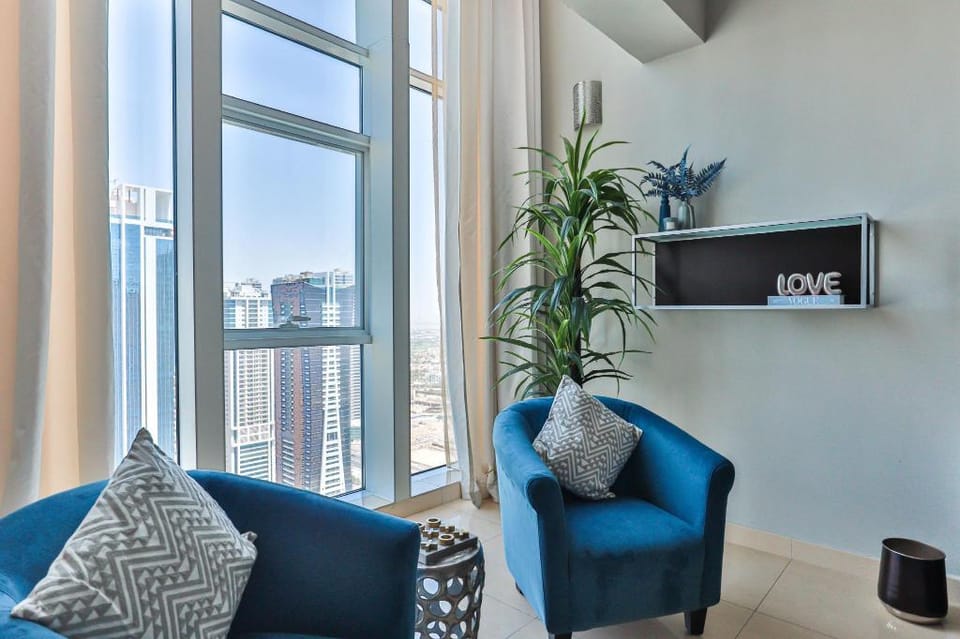 Fabulous Duplex With Breathtaking Lake Views Apartment in Dubai