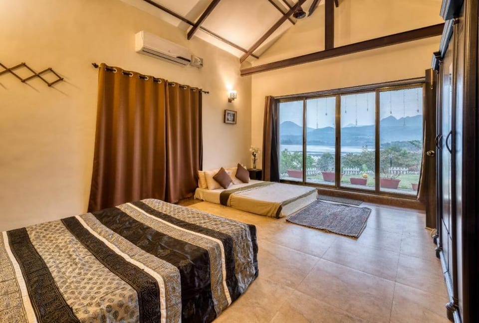 WATERS EDGE -a property of serenity and relaxation Vacation rental in Maharashtra