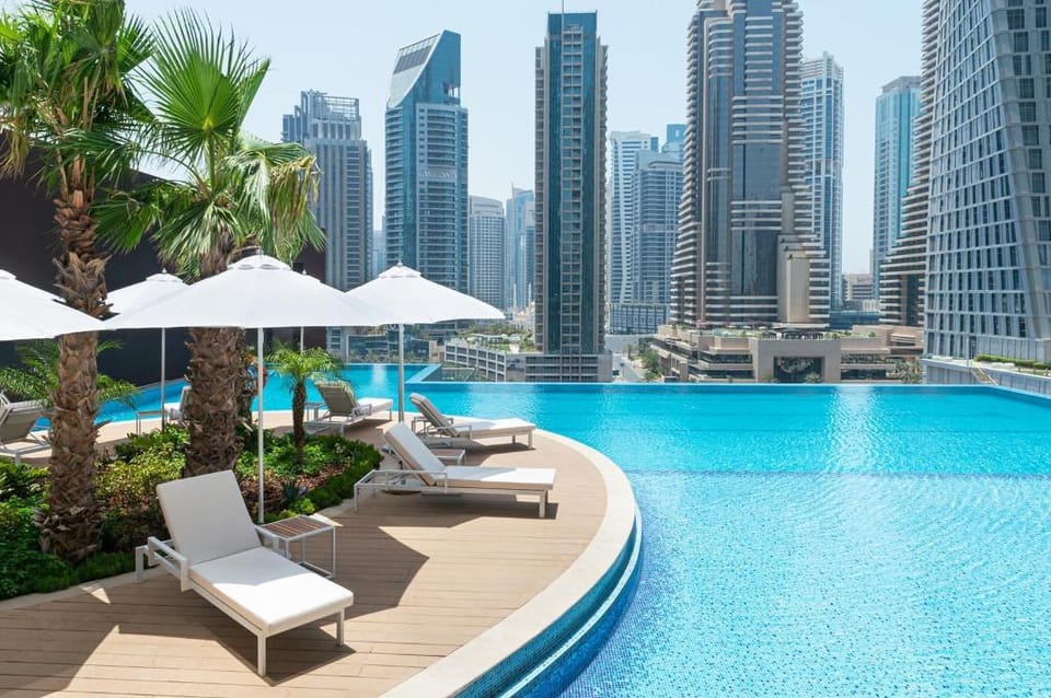 Luxurious 1 BR Suite with Full Marina & Palm Views Apartment in Dubai