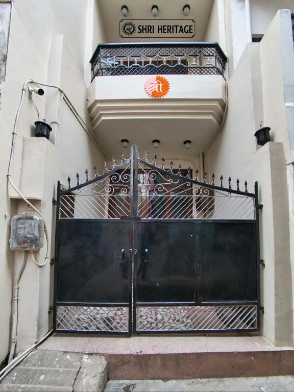 Shri Heritage - Your home away from home. Vacation rental in Varanasi