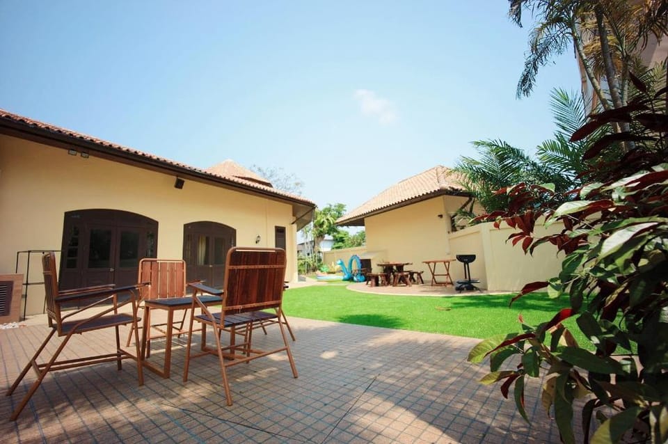 WhaleDone Pool Villa 2 Villa in Pattaya City
